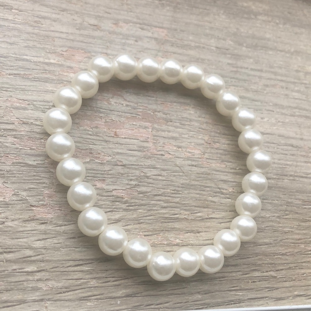 Faux Pearl bracelet